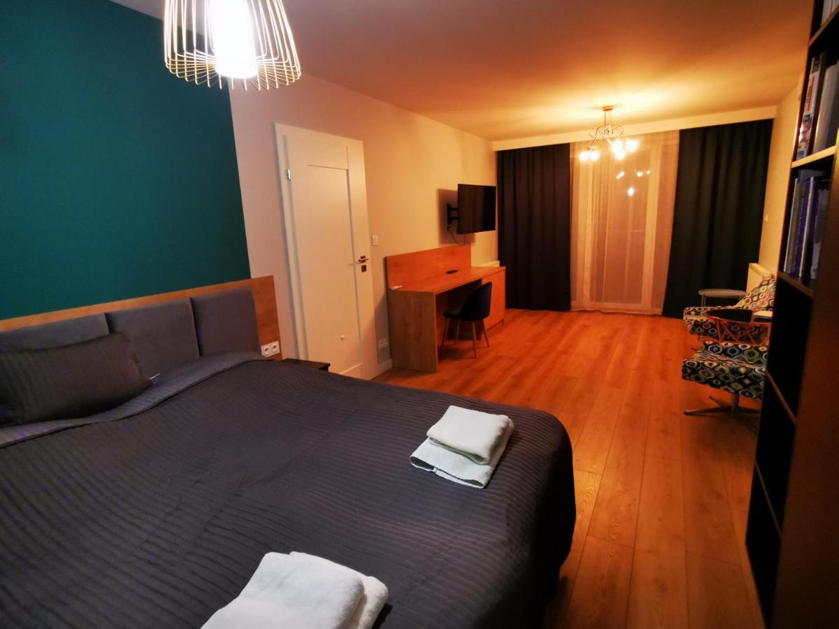 Lesny Apartament Nad Zalewem Kielce Bagian luar foto