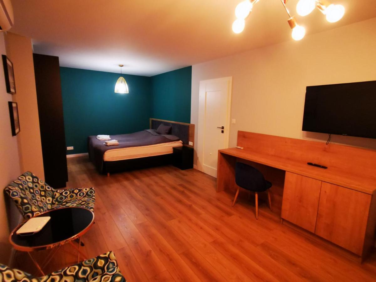Lesny Apartament Nad Zalewem Kielce Bagian luar foto
