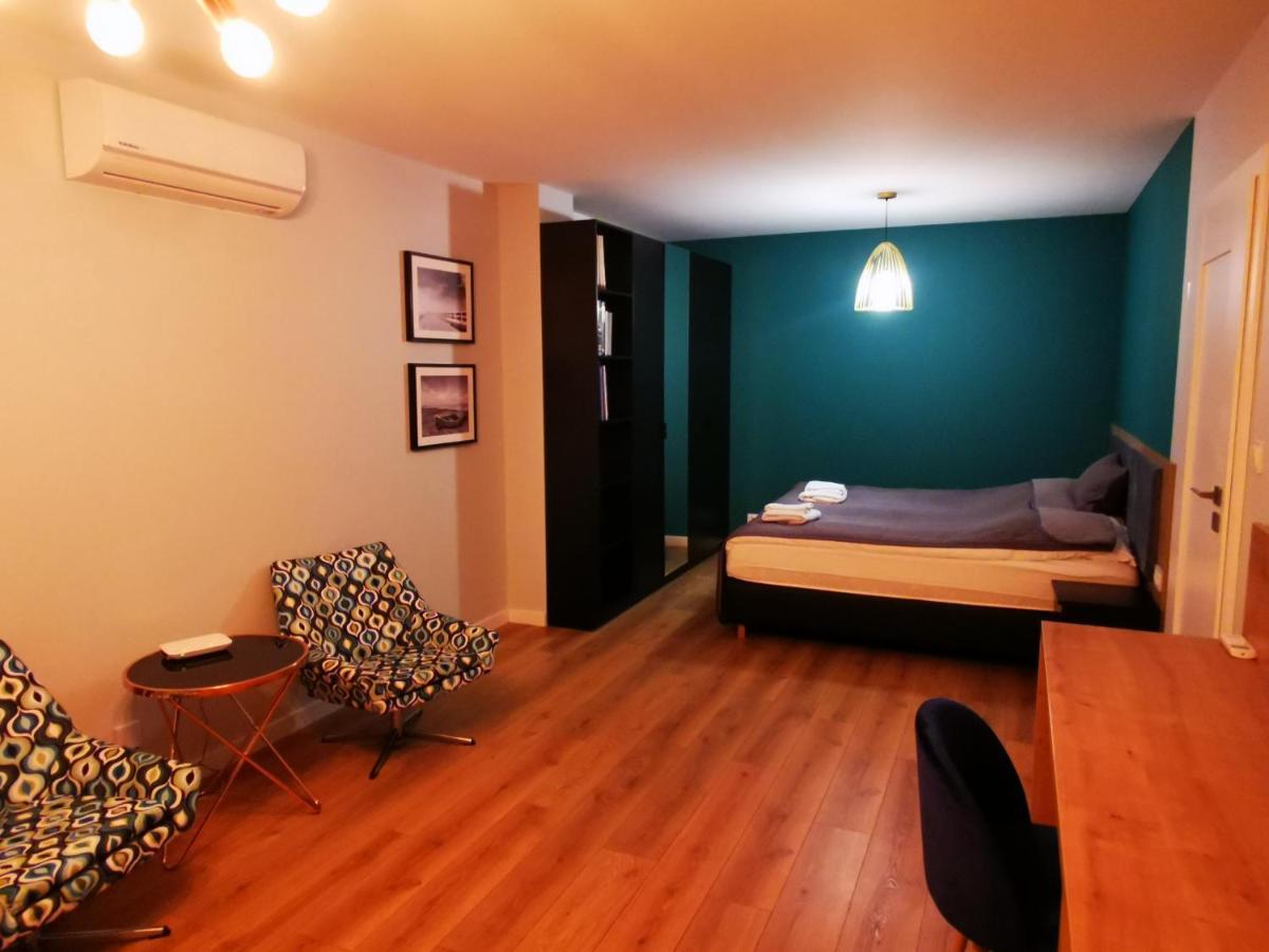 Lesny Apartament Nad Zalewem Kielce Bagian luar foto
